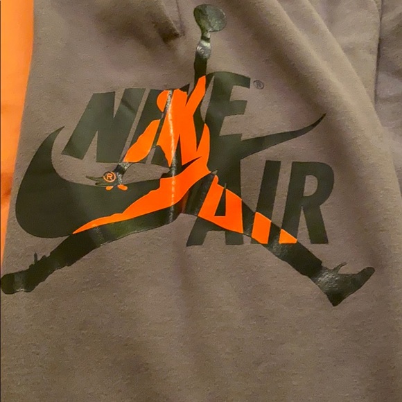 Nike Sweatpants - Picture 2 of 5